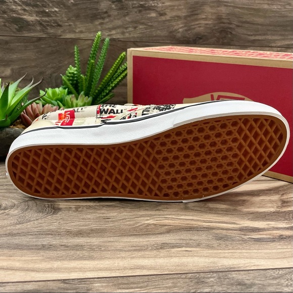 ⛔️SOLD⛔️ NIB Vans Classic Slip On Sneaker Packing Tape 10 - Picture 8 of 11